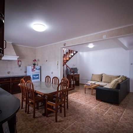 Ponta Delgada Guest House 2 Arrifes Dış mekan fotoğraf