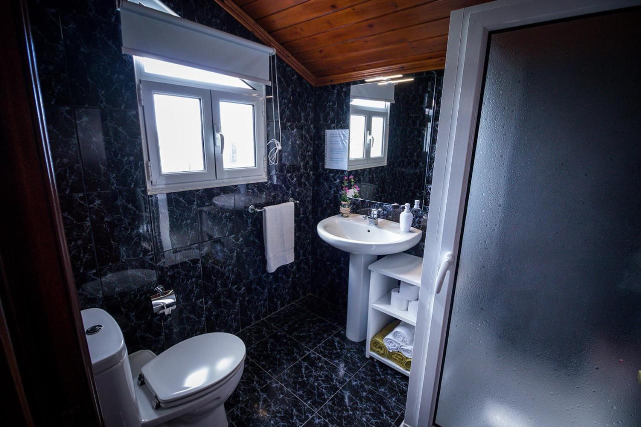 Ponta Delgada Guest House 2 Arrifes Dış mekan fotoğraf