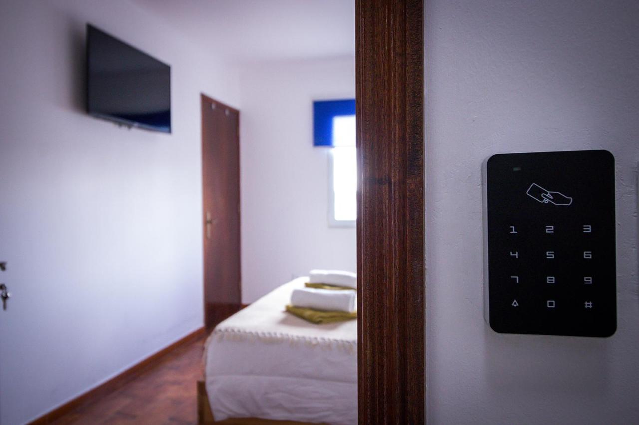 Ponta Delgada Guest House 2 Arrifes Dış mekan fotoğraf