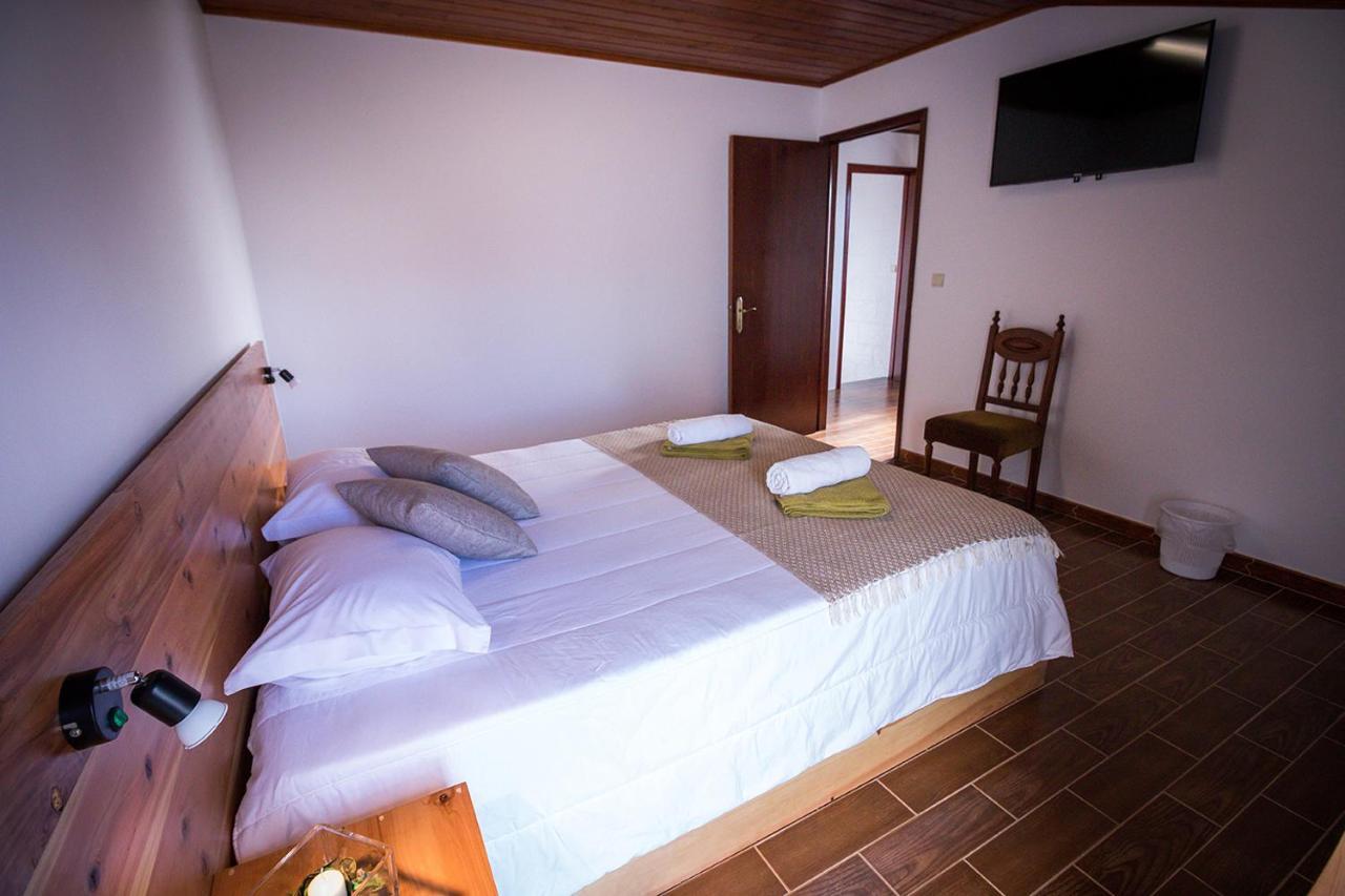 Ponta Delgada Guest House 2 Arrifes Dış mekan fotoğraf